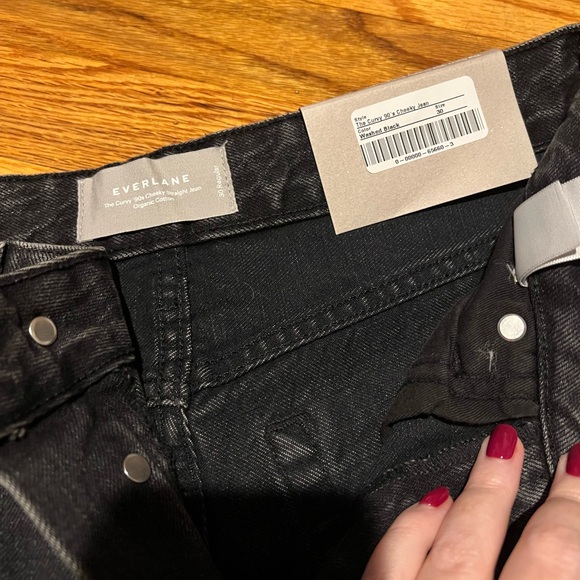Everlane Curvy Cheeky Jeans - Picture 12 of 13